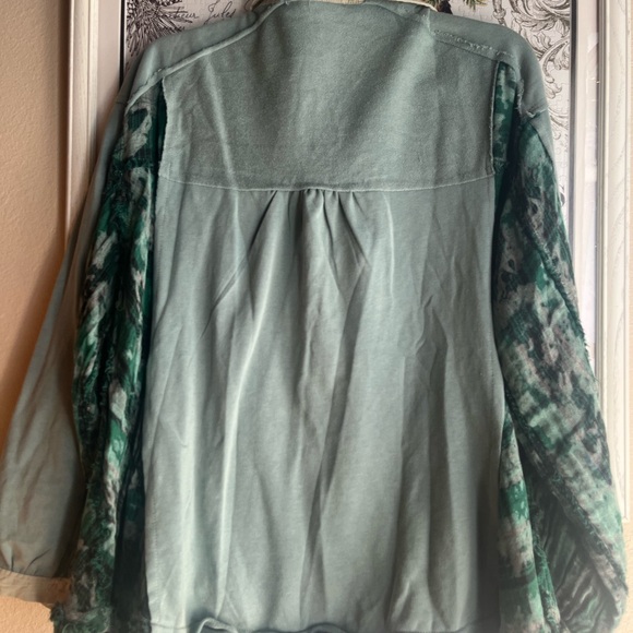 POL Teal and Cream Collared Shirt - Picture 6 of 9